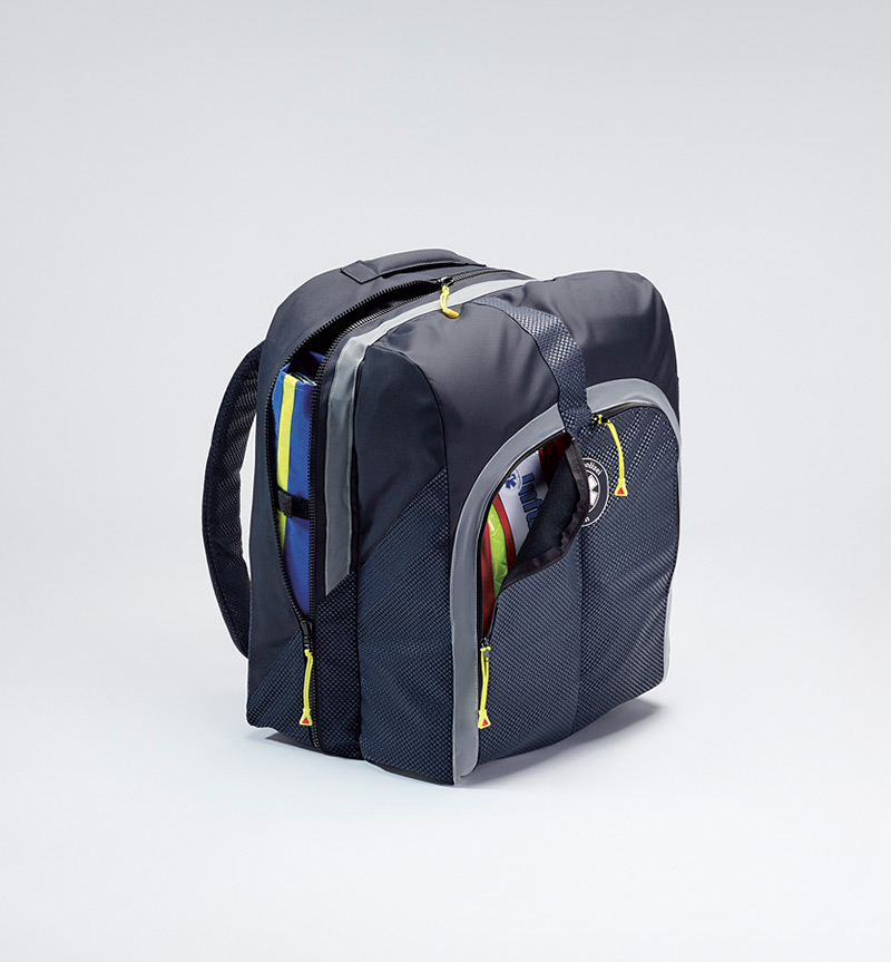 Oriana Cecilia Diamond-Riaño « Einsatzrucksack» | Industrial Design, Diplom Bachelor 2016